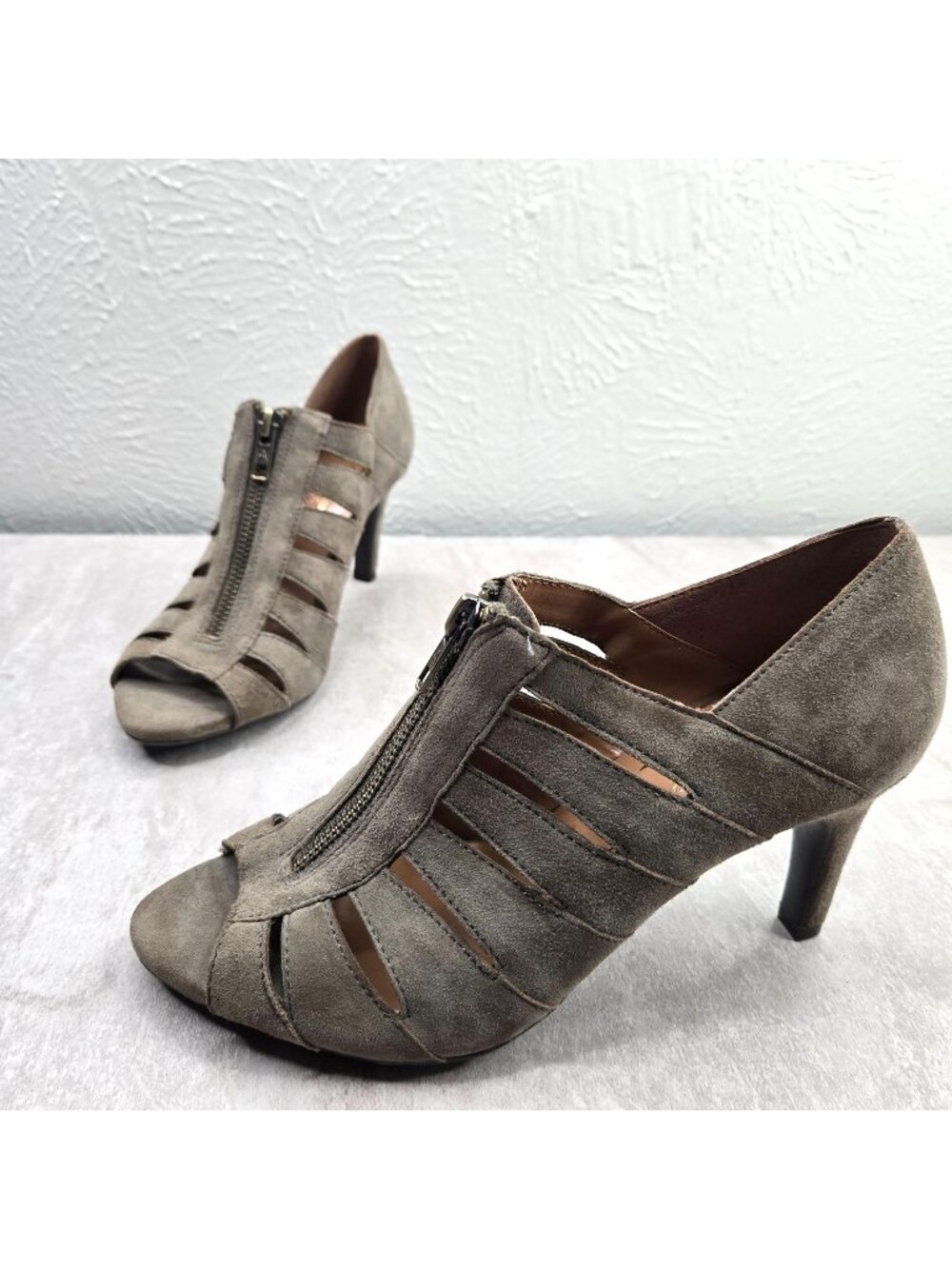 Aerosoles Peep Toe Ankle Bootie Suede Greem Moto Zip High Heel Shoe Boot  Sz 7.5